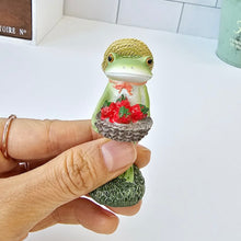 Load image into Gallery viewer, Strawberry Frog Miniature Figurines