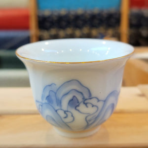 White Porcelain Mountain Landscape Painting Tea Cup
