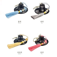 Load image into Gallery viewer, Korean Traditional Gat Keyring