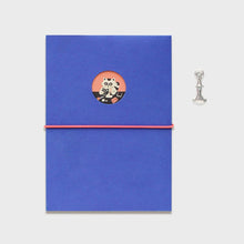 Load image into Gallery viewer, Raccoon File Note - Grid