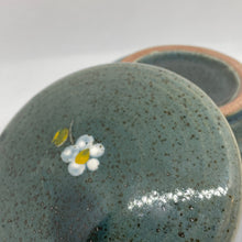 Load image into Gallery viewer, Flower Side Dish Bowl with Lid