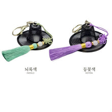 Load image into Gallery viewer, Korean Traditional Gat Keyring