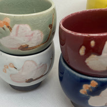 Load image into Gallery viewer, Pom Pom Azalea Cup