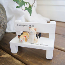 Load image into Gallery viewer, Spotted Cats and Bench Set