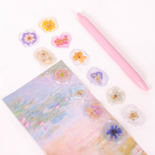 Load image into Gallery viewer, Sealing Wax Sticker - Pressed Petals