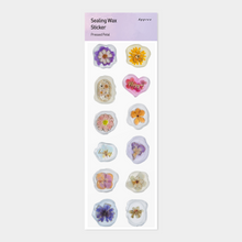 Load image into Gallery viewer, Sealing Wax Sticker - Pressed Petals
