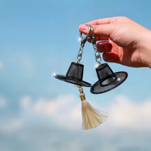 Load image into Gallery viewer, Korean Traditional Gat Keyring