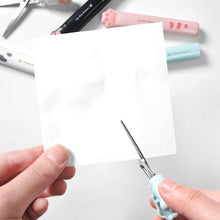 Load image into Gallery viewer, Cat Paw Mini Scissors