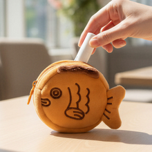 Load image into Gallery viewer, Bungeoppang Pouch Keyring