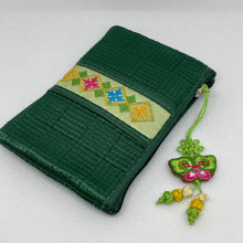 Load image into Gallery viewer, Embroidered Korean Card Wallet