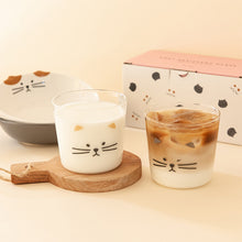 Load image into Gallery viewer, Friendly Cat Glass Cup Set