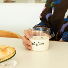 Load image into Gallery viewer, Friendly Cat Glass Cup Set