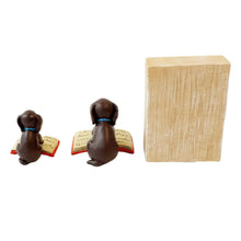 Load image into Gallery viewer, Puppy Library Figurine Set