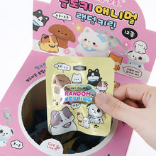 Load image into Gallery viewer, Floky Animal Random Keyring