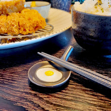 Load image into Gallery viewer, Fried Egg Pan - Chopstick Rest