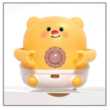 Load image into Gallery viewer, Hand Heart Bear Keyring