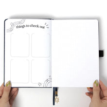 Load image into Gallery viewer, 2024 Doodle Planner - AmandaRachLee