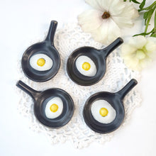 Load image into Gallery viewer, Fried Egg Pan - Chopstick Rest