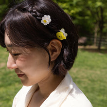 Load image into Gallery viewer, Jelly Bear Mini Hair Clip Set