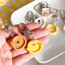 Load image into Gallery viewer, Chocomi Friends Random Keyring