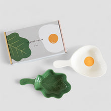 Load image into Gallery viewer, Handle Plate 2P Set - 07 Kale &amp; Egg Fry