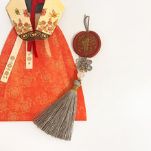 Load image into Gallery viewer, Unhakmun Sealing Norigae