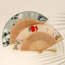 Load image into Gallery viewer, Traditional Bamboo Folding Fan
