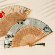Load image into Gallery viewer, Traditional Bamboo Folding Fan