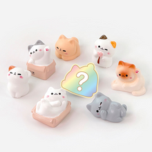 Load image into Gallery viewer, Random Cat Miniature Figure