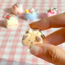 Load image into Gallery viewer, Cake Animal Random Keyring