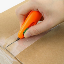 Load image into Gallery viewer, Carrot Friends Mini Retractable Knife Set
