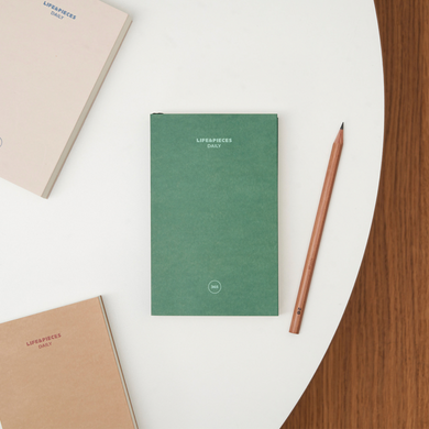 2024 Life & Pieces Daily Diary - Dated