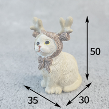 Load image into Gallery viewer, Meow Christmas - Miniature Clay Cat Figurines