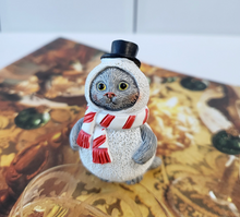 Load image into Gallery viewer, Meowy Christmas - Miniature Cat Figurines