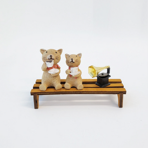 Coffee Break - Cat on Bench Figurine Set