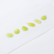 Load image into Gallery viewer, Fruit Sticker - Green Grapes