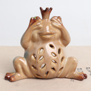 Crown Frog - Candle Holder