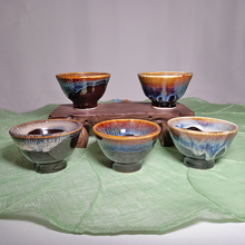 Load image into Gallery viewer, Floating Blue Glaze Cup Set