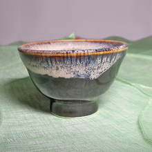 Load image into Gallery viewer, Floating Blue Glaze Cup Set