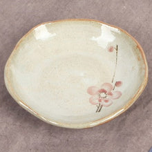 Load image into Gallery viewer, Buncheong Plum Blossom Plate