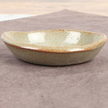 Load image into Gallery viewer, Buncheong Plum Blossom Dish (Small)