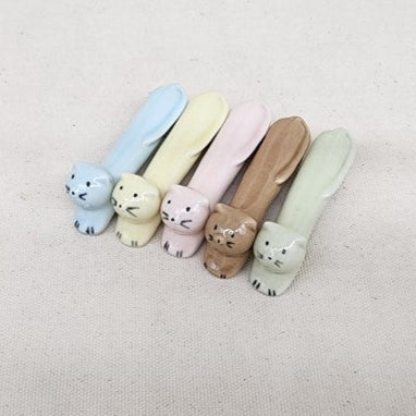 Pastel Cat Chopstick Rest