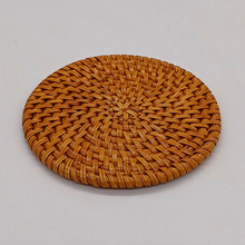 Load image into Gallery viewer, Round Rattan Woven Coaster