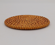 Load image into Gallery viewer, Round Rattan Woven Coaster