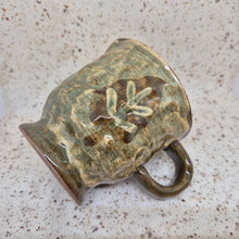 Load image into Gallery viewer, Buncheong Casting Dark Leaf Mug