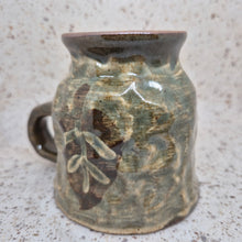 Load image into Gallery viewer, Buncheong Casting Dark Leaf Mug