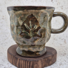 Load image into Gallery viewer, Buncheong Casting Dark Leaf Mug