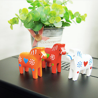 Miniature Dala Horses