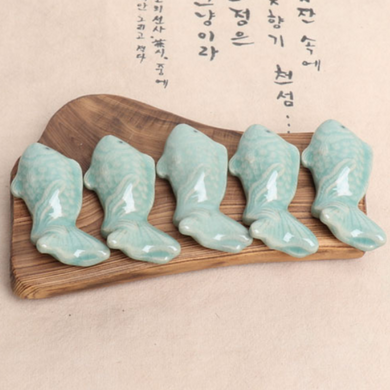 Celadon Fish 5P Chopstick Rest Set