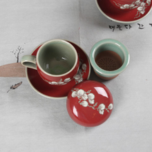 Load image into Gallery viewer, Celadon Jinsa Magnolia Tea Cup with Saucer